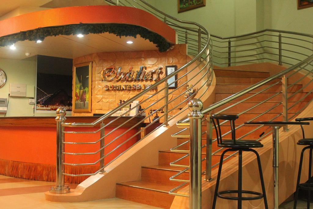 Obdulia'S Business Inn Dumaguete City Екстериор снимка