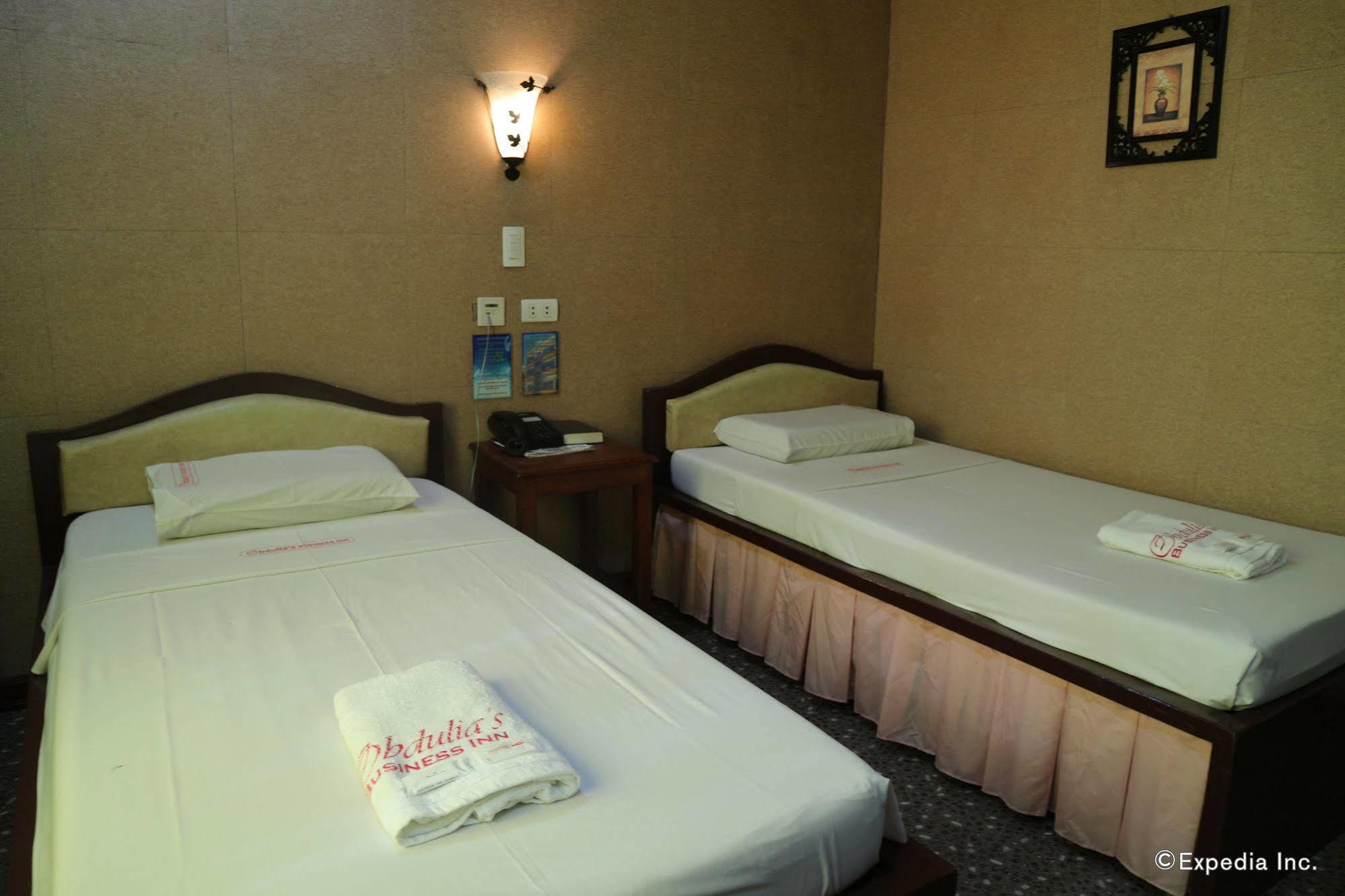 Obdulia'S Business Inn Dumaguete City Екстериор снимка