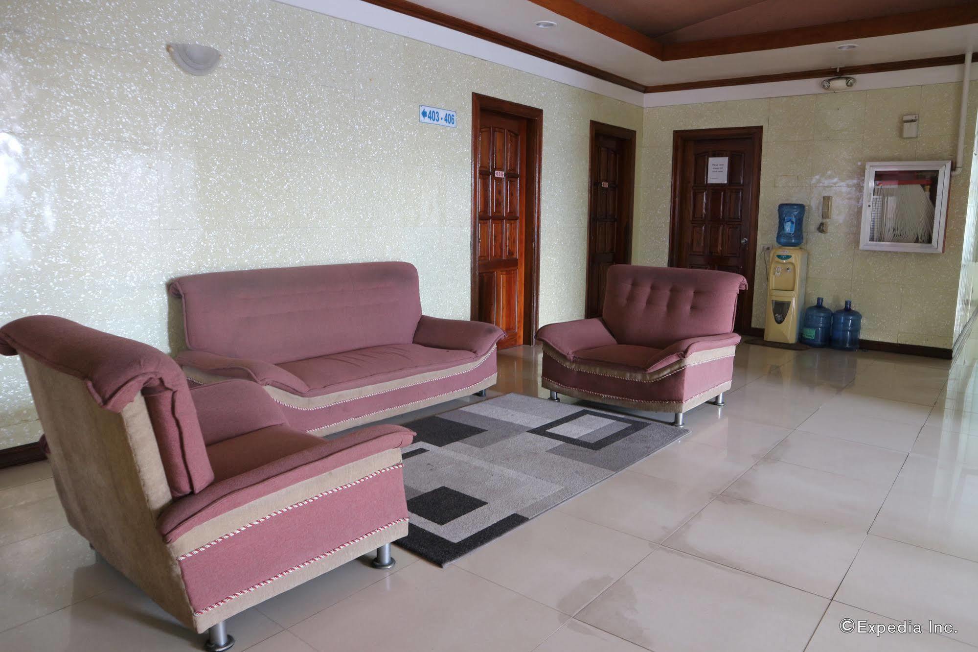 Obdulia'S Business Inn Dumaguete City Екстериор снимка